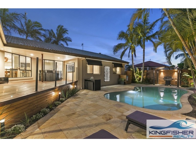 60 Sea Eagle Drive, Burleigh Waters QLD 4220
