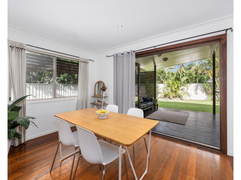 46 Twelfth Avenue, Palm Beach QLD 4221