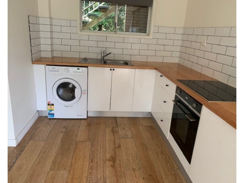 4/7 Hayle, Burleigh Heads QLD 4220