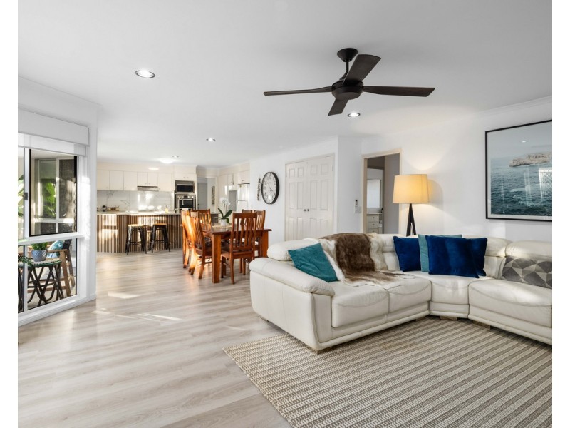67 Camberwell Circuit, Robina QLD 4226