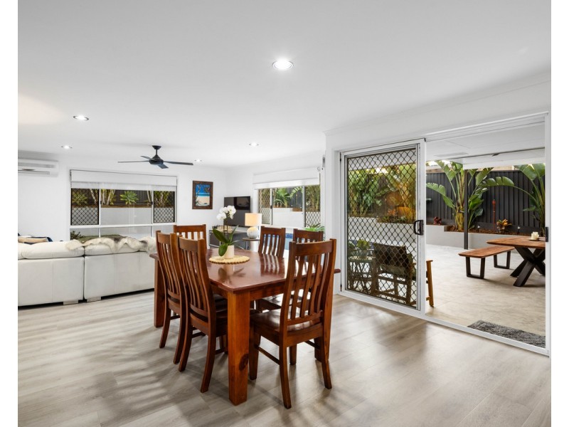 67 Camberwell Circuit, Robina QLD 4226