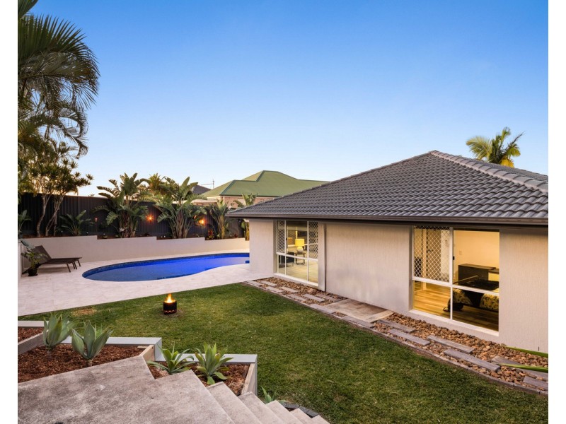 67 Camberwell Circuit, Robina QLD 4226