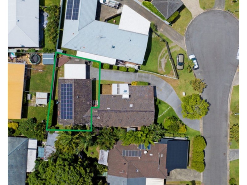 2/8 Russell Court, Miami QLD 4220