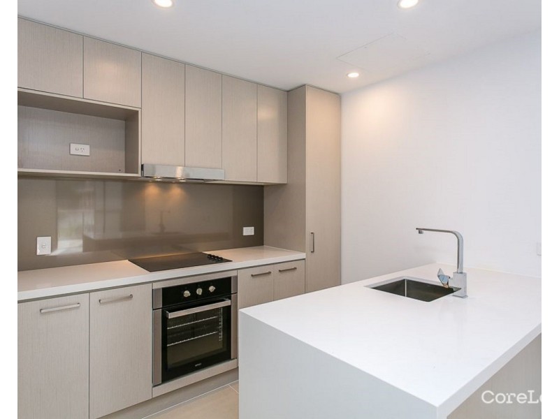 206/11 Andrews Street, Southport QLD 4215