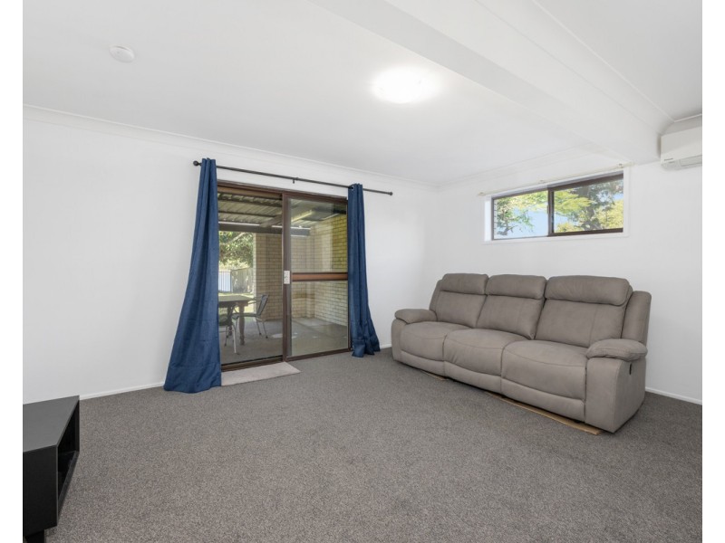 28 Tallebudgera Creek Road, Burleigh Heads QLD 4220