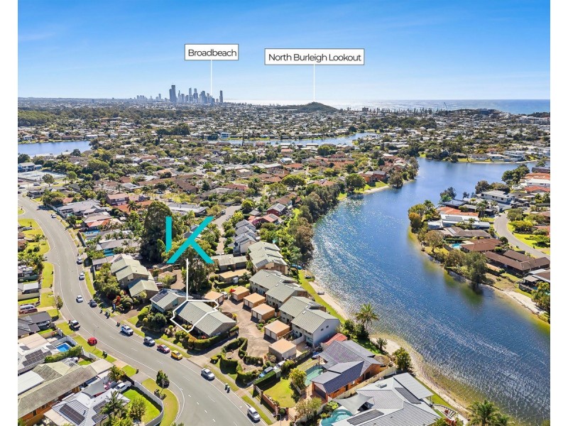 2/26 – 30 Dunlin Drive, Burleigh Waters QLD 4220