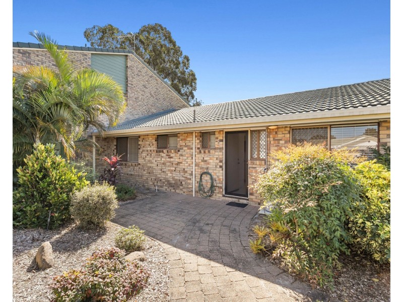 2/26 – 30 Dunlin Drive, Burleigh Waters QLD 4220