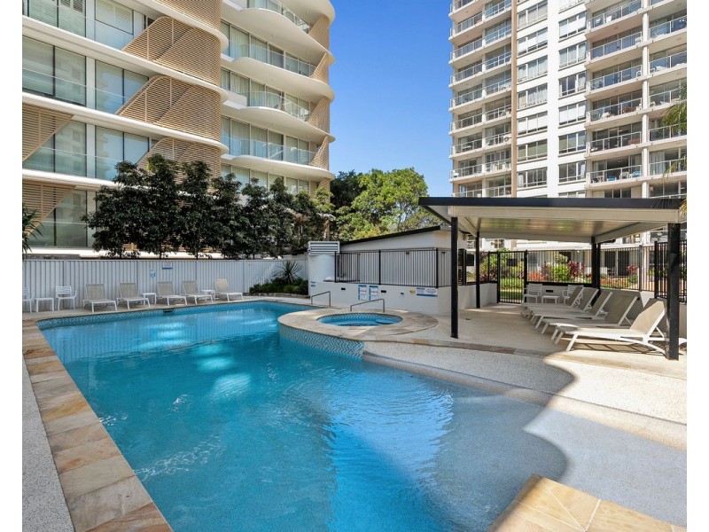 4F/52 Goodwin Terrace, Burleigh Heads QLD 4220