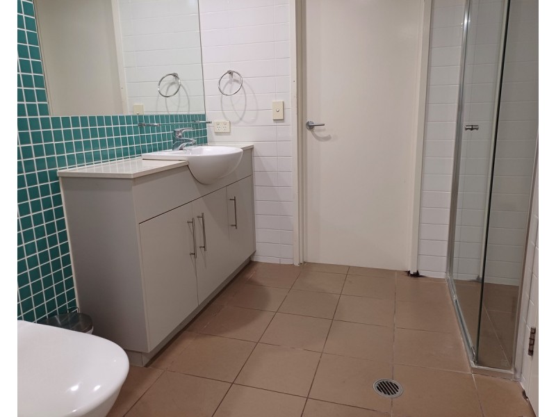 1064/1 Ocean Street, Burleigh Heads QLD 4220