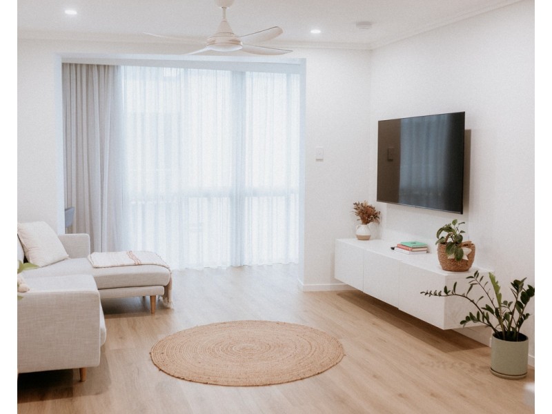 24/286 The Esplanade, Miami QLD 4220