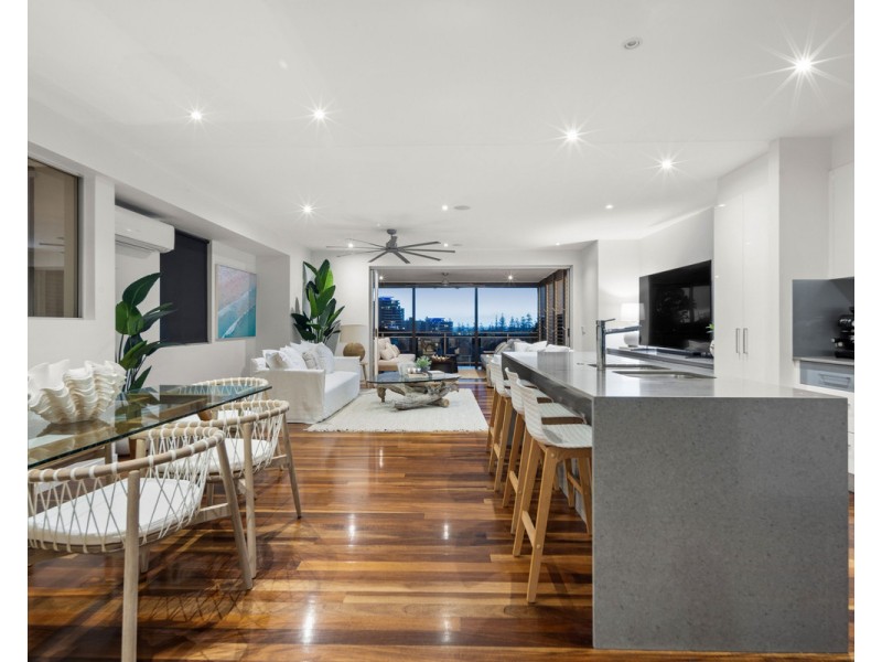 9 Hill Avenue, Burleigh Heads QLD 4220