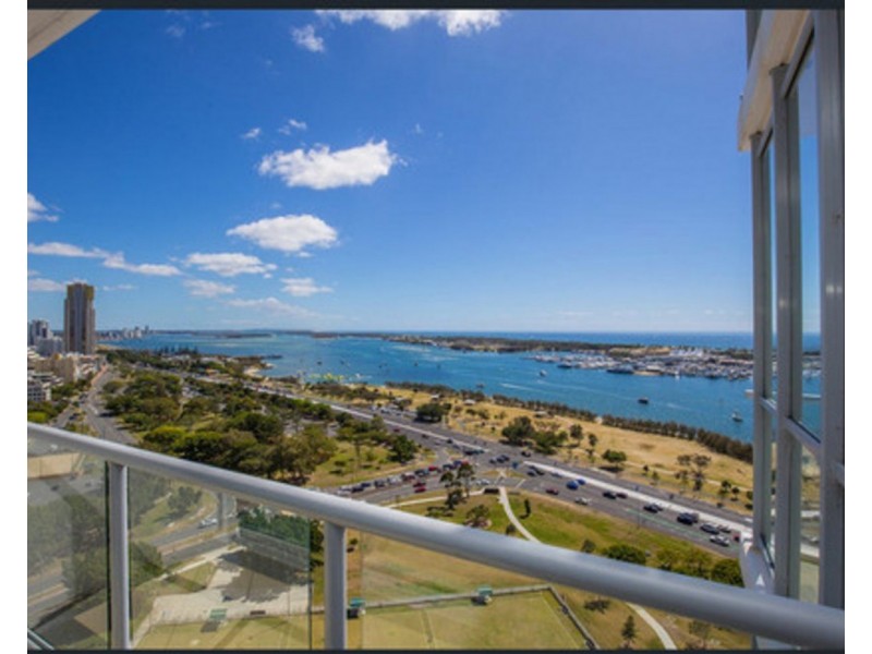 2305/1 Como Crescent, Southport QLD 4215
