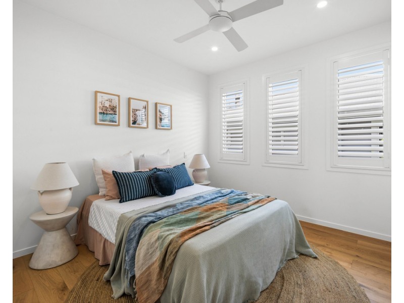 38 Burleigh Street, Burleigh Waters QLD 4220