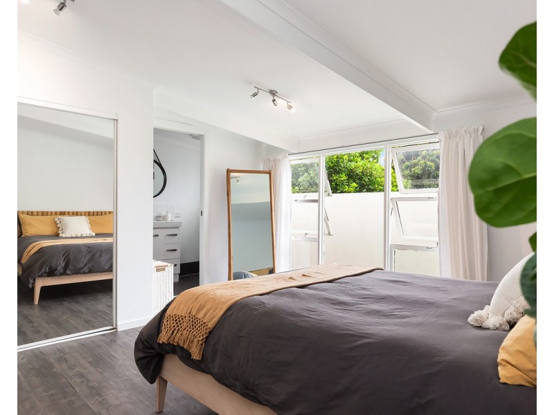 1/46 Nobby Parade, Miami QLD 4220