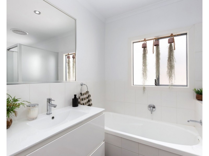 1/46 Nobby Parade, Miami QLD 4220