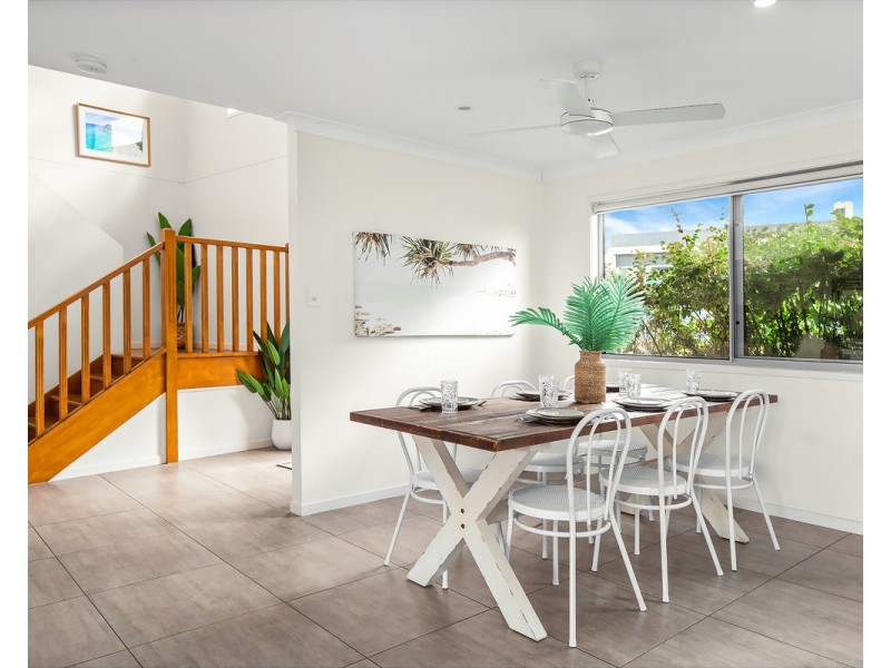 3 Starling Street, Burleigh Heads QLD 4220