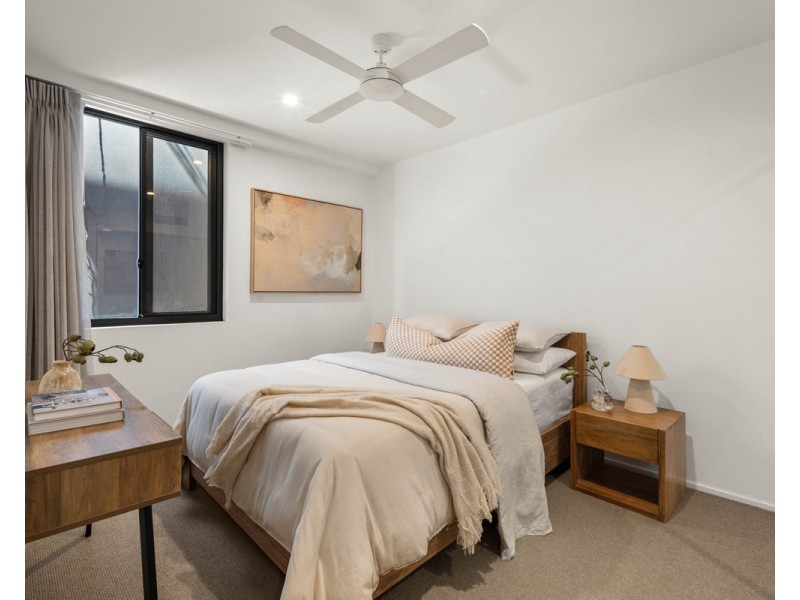 2/1 Nathan Street, Burleigh Heads QLD 4220