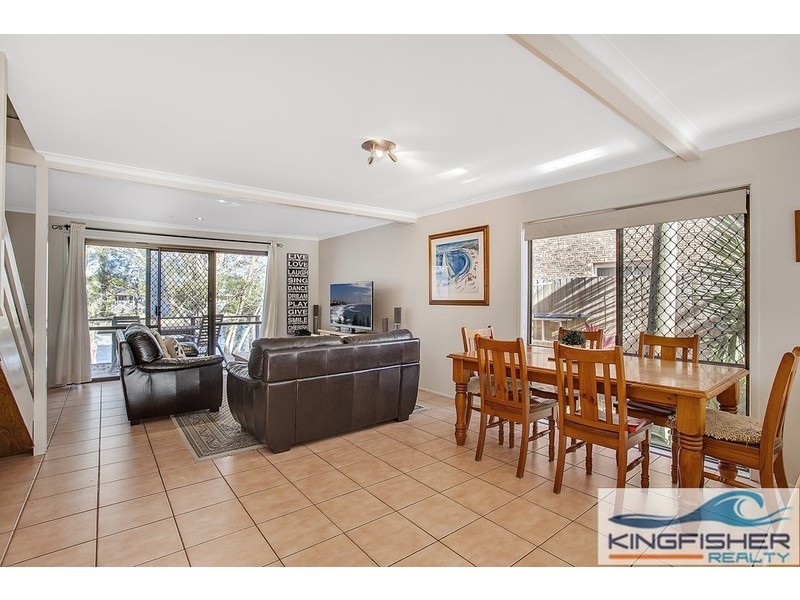 3/32 Sunbird Street, Burleigh Waters QLD 4220