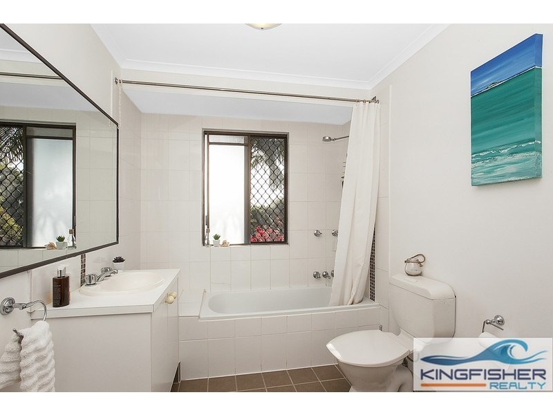3/32 Sunbird Street, Burleigh Waters QLD 4220