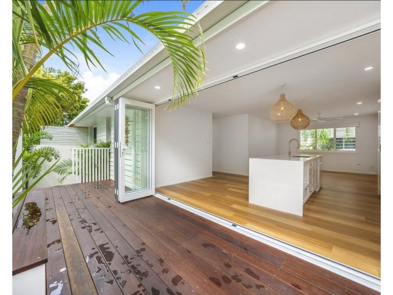 1/25 Evandale Crescent, Miami QLD 4220