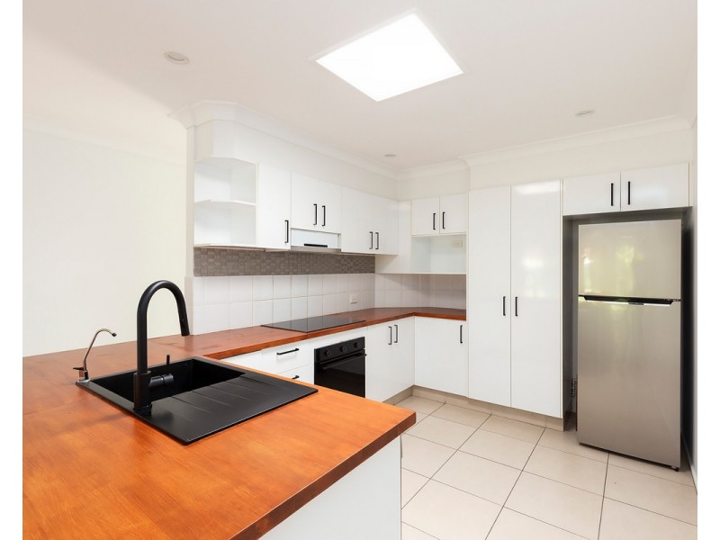 1/55A Mattocks Road, Burleigh Waters QLD 4220