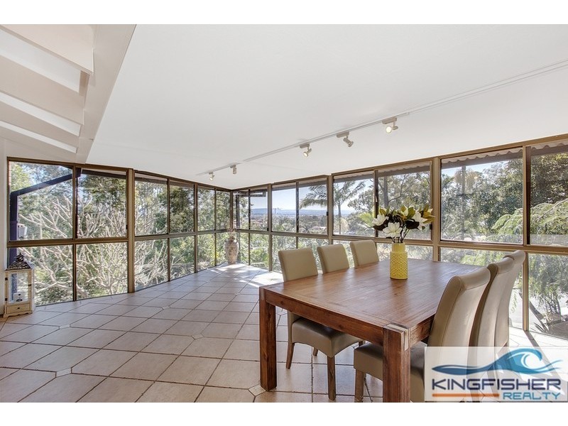 10 Timbertop Mead, Burleigh Heads QLD 4220