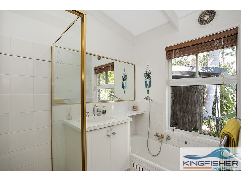 10 Timbertop Mead, Burleigh Heads QLD 4220