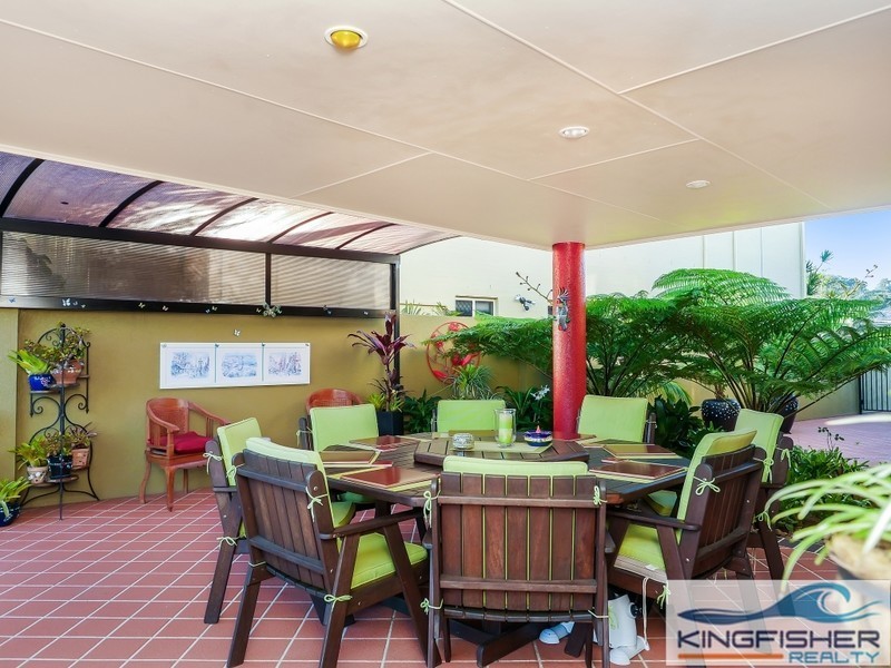 9 Crozet Court, Burleigh Waters QLD 4220