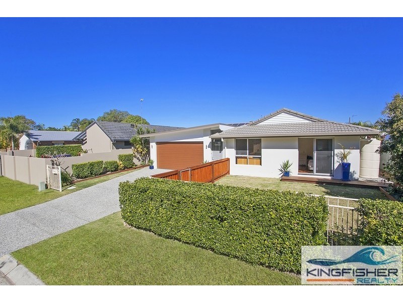 18 Bittern Avenue, Burleigh Waters QLD 4220