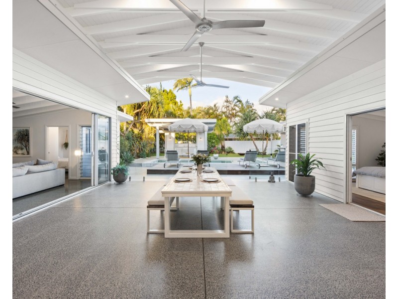 85 Burleigh Street, Burleigh Waters QLD 4220