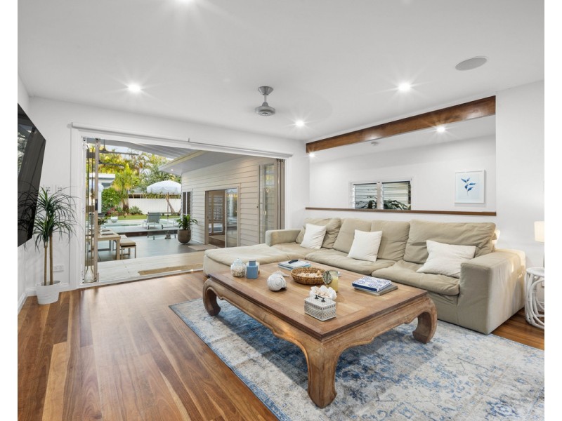 85 Burleigh Street, Burleigh Waters QLD 4220