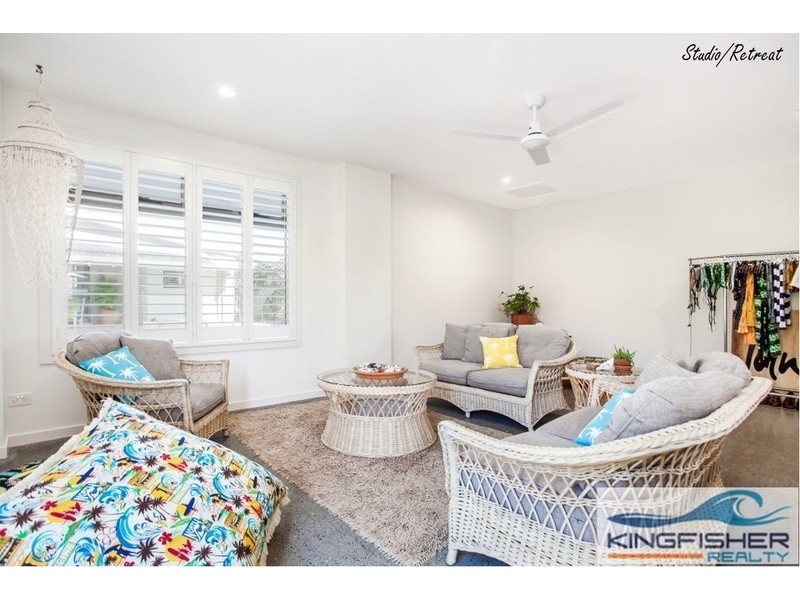 78 Burleigh Street, Burleigh Waters QLD 4220