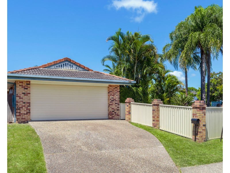 92 Coronet Crescent, Burleigh Waters QLD 4220