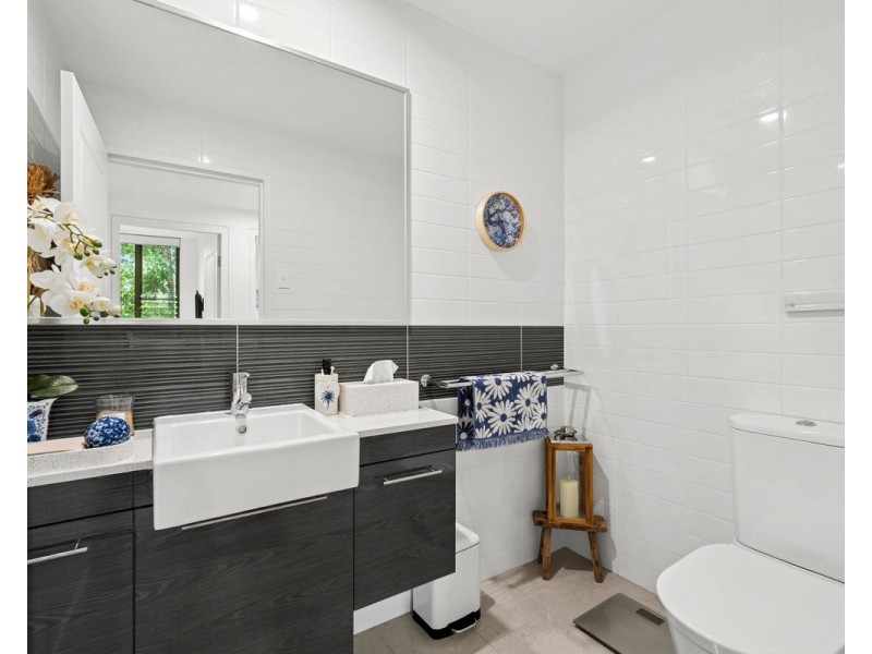 111/22-24 Ben Lexcen Place, Robina QLD 4226