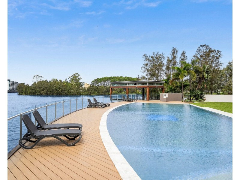 111/22-24 Ben Lexcen Place, Robina QLD 4226