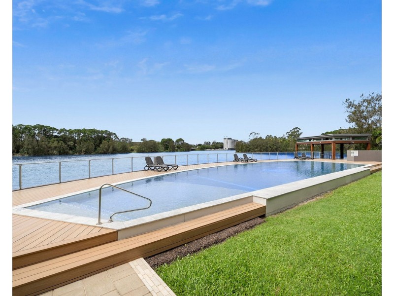 111/22-24 Ben Lexcen Place, Robina QLD 4226