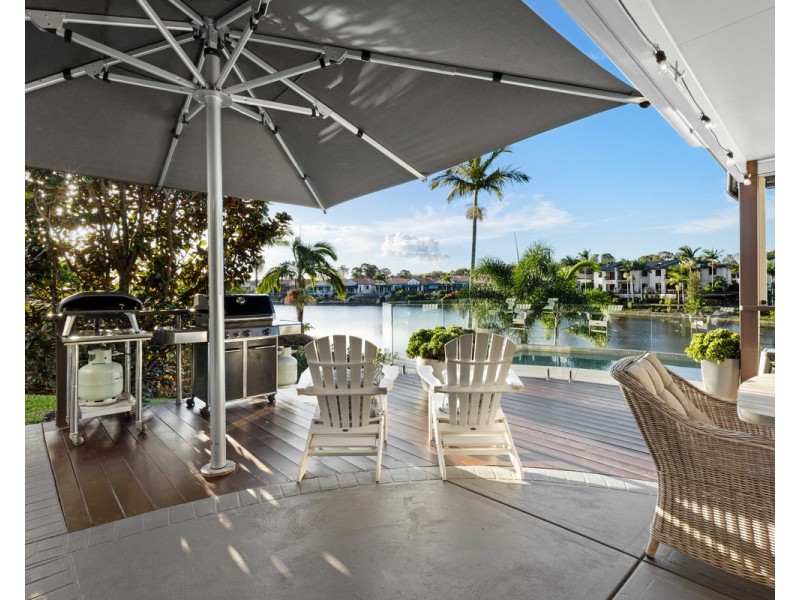 1 Seychelles Court, Burleigh Waters QLD 4220