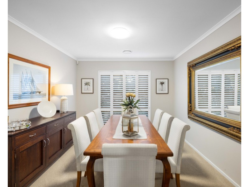 1 Seychelles Court, Burleigh Waters QLD 4220