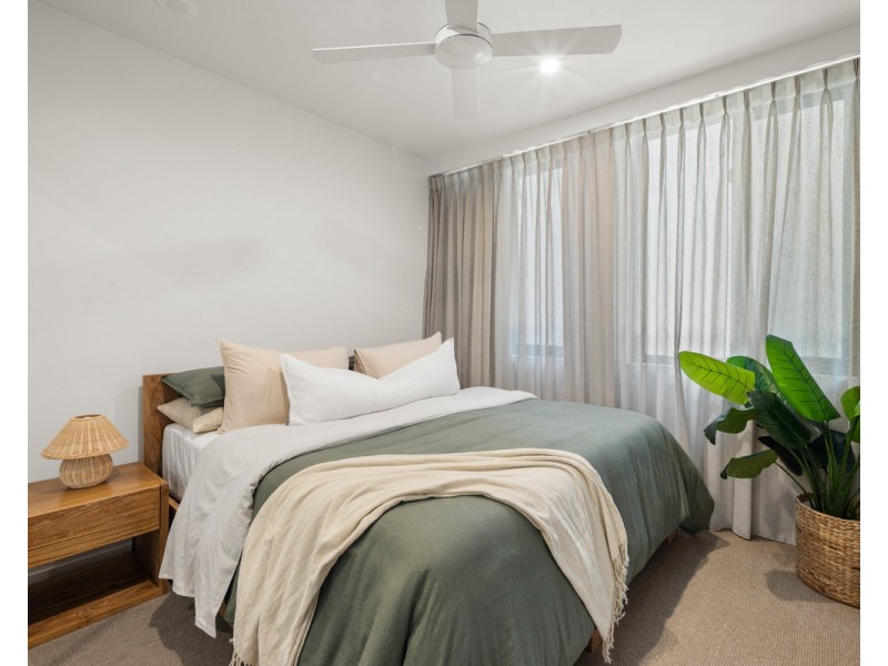 2/1 Nathan Street, Burleigh Heads QLD 4220