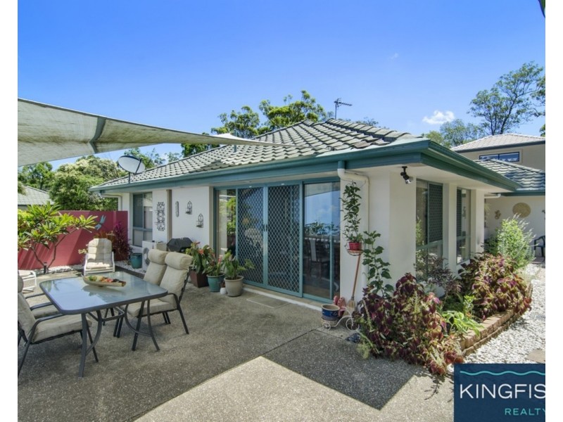 11 Casablanca Court, Burleigh Waters QLD 4220