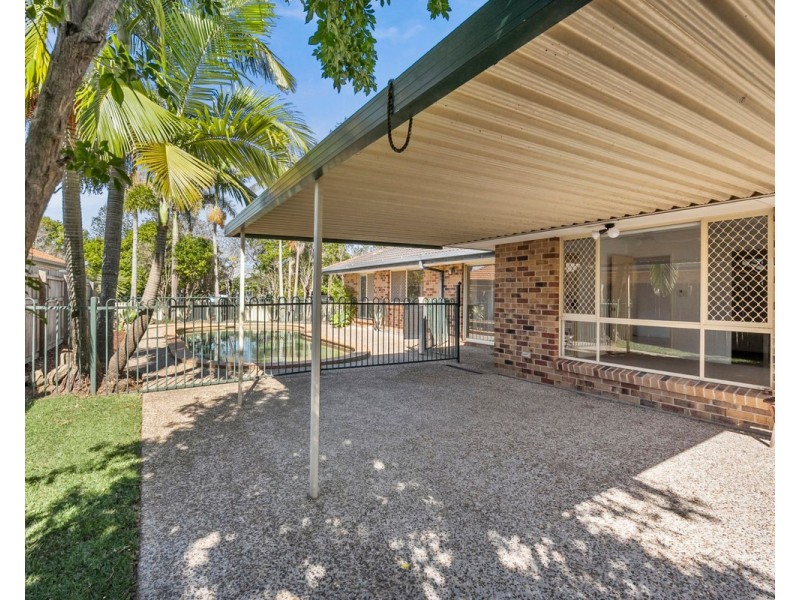 92 Coronet Crescent, Burleigh Waters QLD 4220
