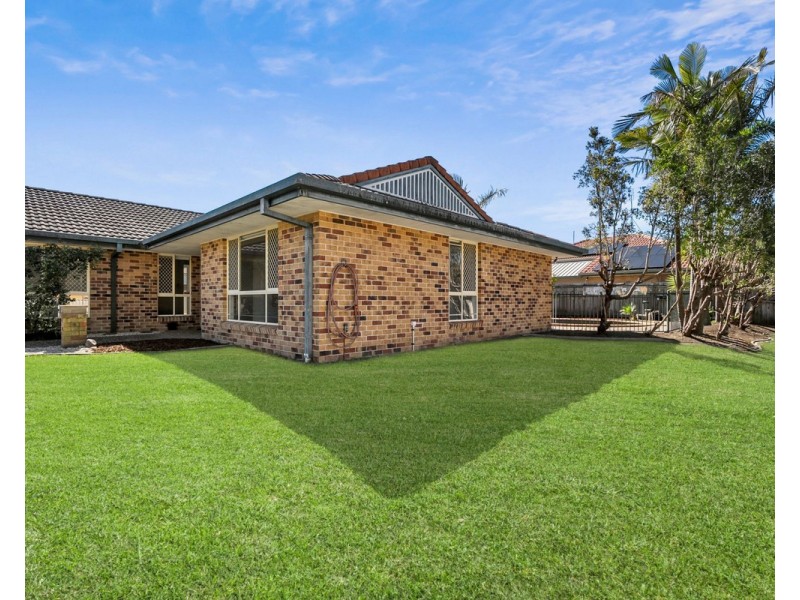 92 Coronet Crescent, Burleigh Waters QLD 4220