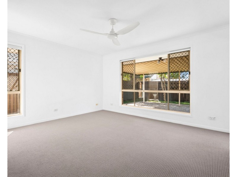 92 Coronet Crescent, Burleigh Waters QLD 4220