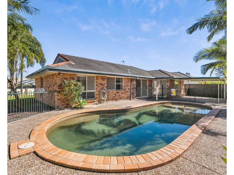 92 Coronet Crescent, Burleigh Waters QLD 4220