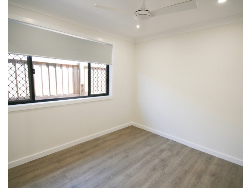 2/29 Chainey Avenue, Miami QLD 4220