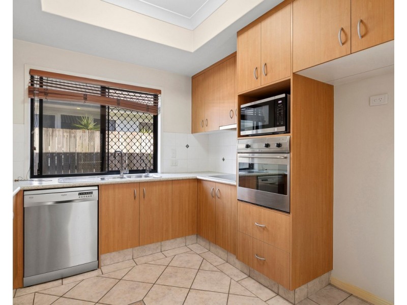 1/4 Ferny Fairway, Burleigh Heads QLD 4220