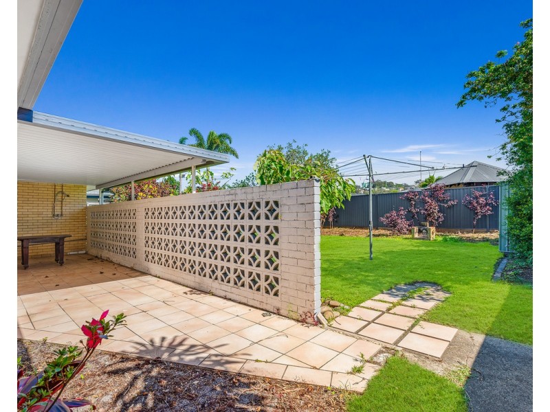 10 Sandpiper Drive, Burleigh Waters QLD 4220