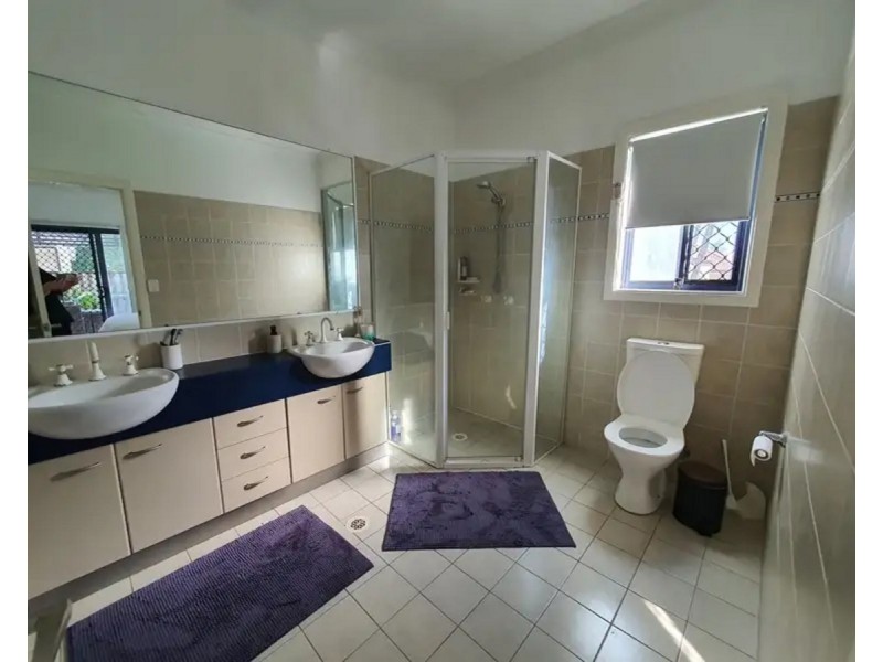 34 Gerona Circuit, Varsity Lakes QLD 4227