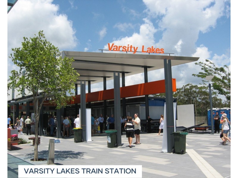 34 Gerona Circuit, Varsity Lakes QLD 4227