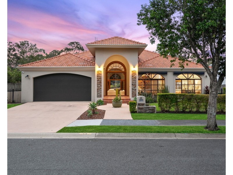 29 Pine Valley Drive, Robina QLD 4226